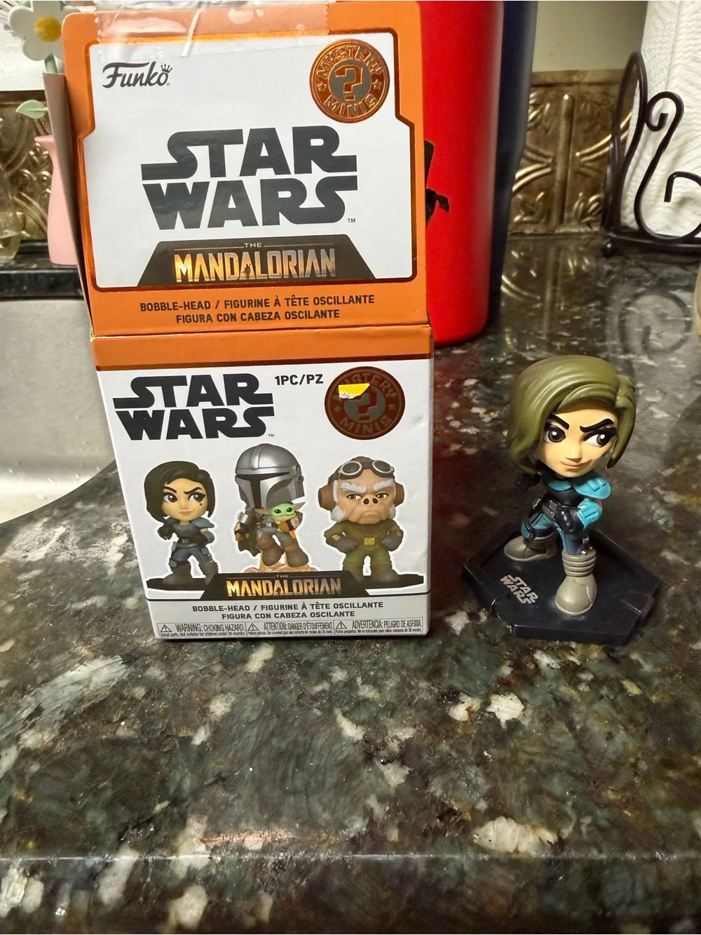 Funko The Mandalorian Female Character Figure in Black, Blue and Olive